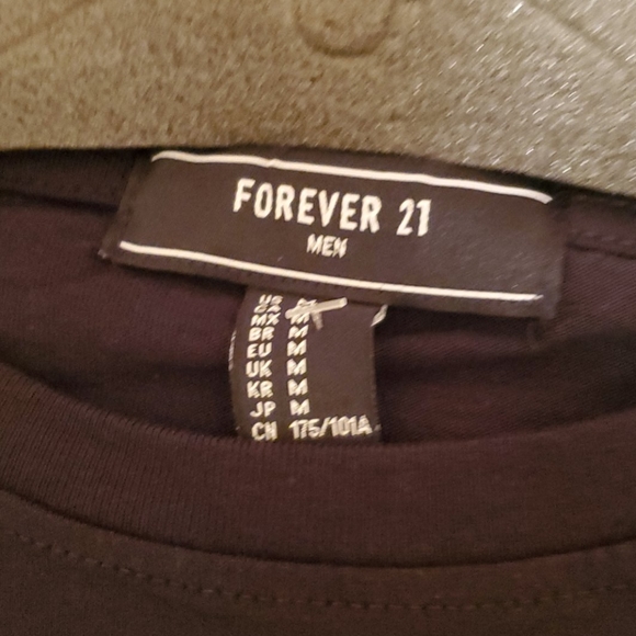 Mens tee - Picture 2 of 6